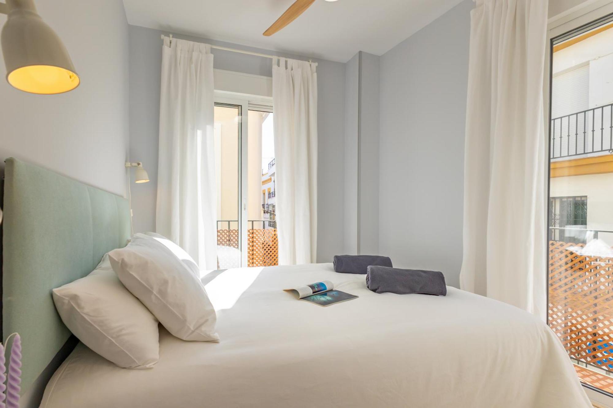 Apartment Charming 2 Bedroom At Iconic Triana Neighborhood By Ocityzen