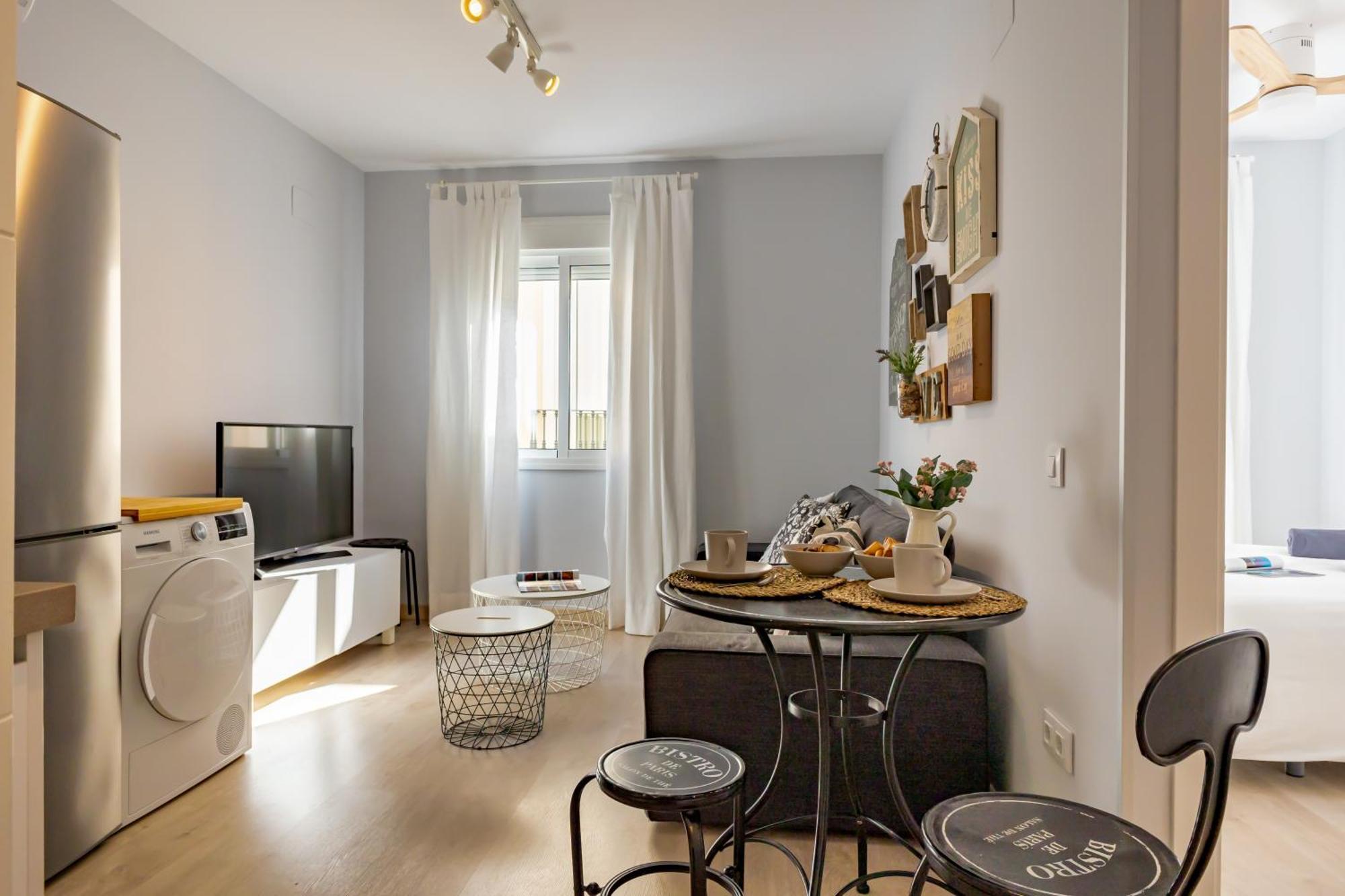 Charming 2 Bedroom At Iconic Triana Neighborhood By Ocityzen Apartment *